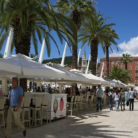 Mandika - One Bedroom Apartamento *